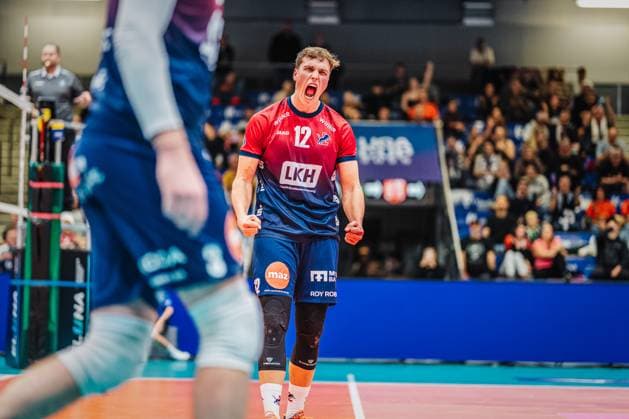 Volleyball Herren Saison 2025 2026 Liga Cup 2025 SVG Lüneburg vs. FT 1844 Freiburg 10.10.2025 Santeri Välimaa ( 12 SVG Lüneburg) jubelt