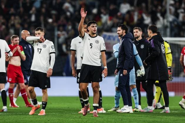 Fussball, UEFA European Qualifiers WM Qualifikation Europa Gruppe A - 7.Spieltag Deutschland - Luxemburg 10.10.2025, PreZero Arena Florian Wirtz (Deutschland, 17) Aleksandar Pavlovic (Deutschland, 5) Sinsheim PreZero Arena Baden-Württemberg Deutschland