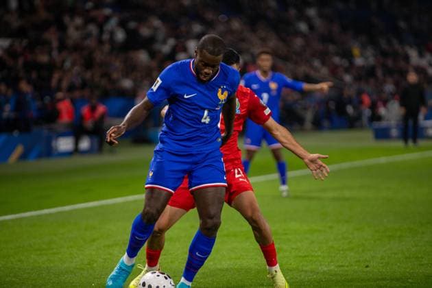 October 10, 2025, Paris, Å½Le-De-France, France: October 10, 2025, Paris, France: Dayot Upamecano at the Parc des Princes during France - Azerbaijan. Paris France - ZUMAp284 20251010_zip_p284_003 Copyright: xMickaelxPintax