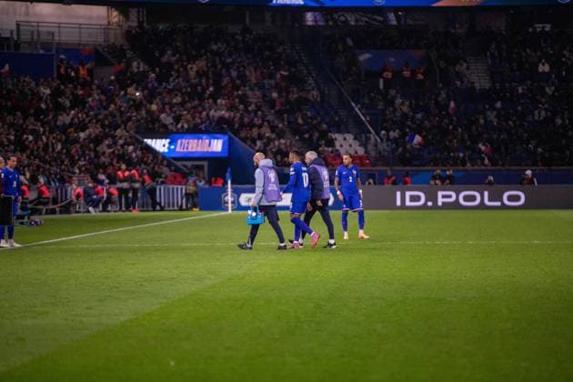 October 10, 2025, Paris, Å½Le-De-France, France: October 10, 2025, Paris, France: Kylian Mbappe scored the first goal for France against Azerbaidjan. The French superstar was taken off due to injury. Paris France - ZUMAp284 20251010_zip_p284_051 Copyright: xMickaelxPintax