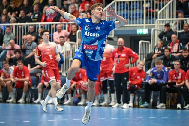 Deutschland, Handball, 2. Bundesliga, 7. Spieltag, 2025 2026, TuSEM Essen vs TV Großwallstadt, 10.10.2025, Sporthalle Am Hallo, Essen, Deutschland, Moritz Klenk (TV Großwallstadt, 6) beim Torwurf Copyright: xMarkusxVerwimpx