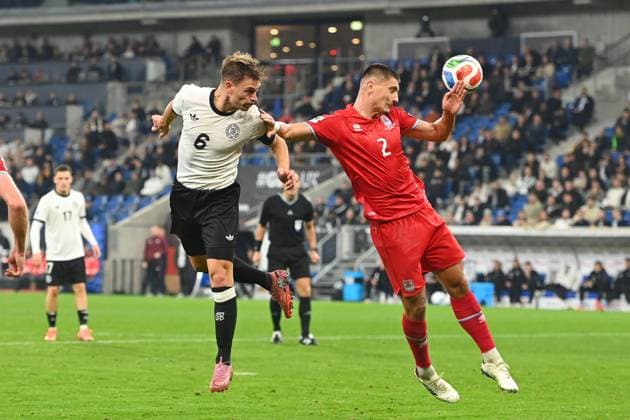 Torchance Joshua KIMMICH (GER),Kopfball,Aktion,Zweikampf gegen Seid Korac (LUX),Strafraumszene. Fussball Laenderspiel, WM Qualifikation Gruppe A Spieltag 07 Deutschland (GER) - Luxemburg (LU) 4-0 am 10.10.2025, PreZero Arena Sinsheim