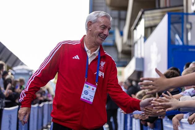 Football - LFC Foundation Friendly - Chelsea FC Legends v Liverpool FC Legends LONDON, ENGLAND - Saturday, October 11, 2025: Liverpool s Ian Rush arrives before the LFC Foundation match between Chelsea FC Legends and Liverpool FC Legends at Stamford Bridge. (Photo by David Rawcliffe Propaganda) LONDON Stamford Bridge GREATER LONDON ENGLAND  Copyright: xDavidxRawcliffex P2025-10-11-Chelsea_Legends_Liverpool_Legends-53