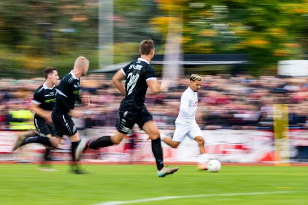11.10.2025, GER, Fussball, Maenner, Saison 2025 2026, Thueringen-Pokal Achtelfinale, FSV 06 Ohratal - FC Rot-Weiss Erfurt Sejdo Durakov (FC Rot-Weiss Erfurt) 99885 Ohrdruf Sportplatz Rasenplatz Stadio Thüringen Deutschland