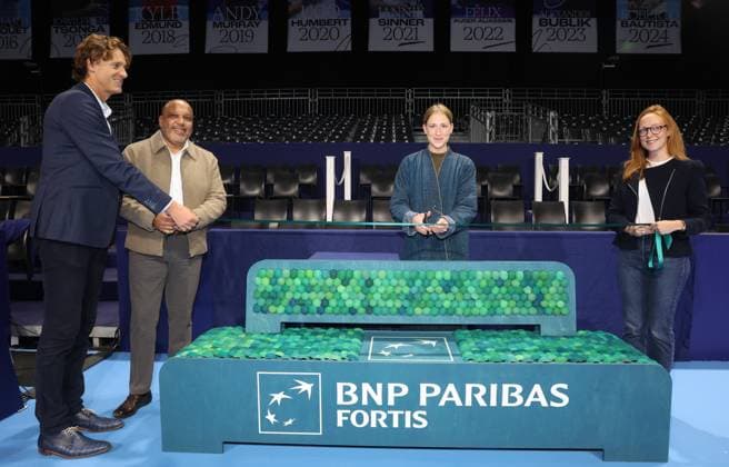 Artist Mathlide cut the ribbon when the players benches are presented, before the European Open ATP, Tennis Herren tennis tournament at the ING Arena Brussels Expo in Brussels, on Saturday 11 October 2025. The European Open will be played from 12 to 19 October 2025. VIRGINIExLEFOUR  x136535008x
