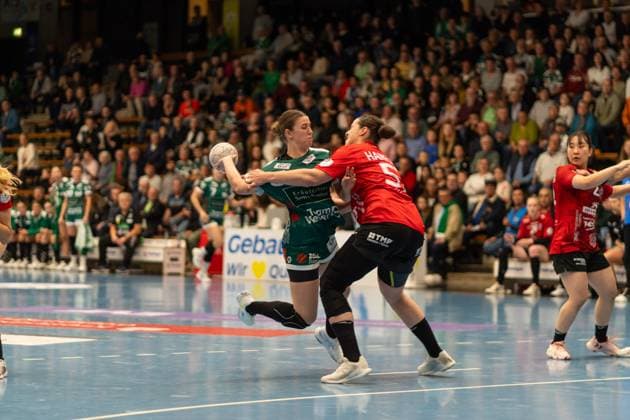 Lea Neubrander (Frisch Auf Goeppingen, 81), Frisch Auf Goeppingen Frauen vs. Thueringer HC, Handball, Bundesliga, 05. Spieltag, Saison 2025 2026, 11.10.2025, Frisch Auf Goeppingen Frauen vs. Thueringer HC, Handball, Bundesliga, 05. Spieltag, Saison 2025 2026, 11.10.2025 Goeppingen Copyright: xEibner-Pressefoto MaxxVogelx EP_MVL