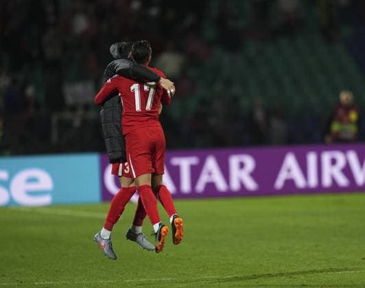 Bulgaria v Turkiye - 2026 FIFA World Cup, WM, Weltmeisterschaft, Fussball European Qualifiers SOFIA, BULGARIA - OCTOBER 11: Irfan Can Kahveci (17) and Merih Demiral of Turkiye celebrate after a goal during the 2026 FIFA World Cup European Qualifier Group E match between Bulgaria and Turkiye at Vasil Levski National Stadium in Sofia, Bulgaria on October 11, 2025. Mehmet Emin Menguarslan Anadolu Sofia Bulgaria. Editorial use only. Please get in touch for any other usage.  Copyright: x2025xAnadoluxMehmetxEminxMenguarslanx
