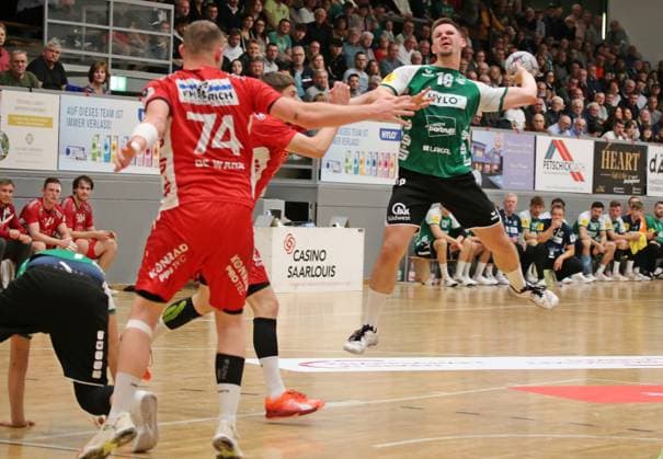 11.10.2025, xmohx, Handball 3.Liga Staffel Südwest, HG Saarlouis - TSG Haßloch v.l. Lars Weißgerber (Saarlouis) (DFL DFB REGULATIONS PROHIBIT ANY USE OF PHOTOGRAPHS as IMAGE SEQUENCES and or QUASI-VIDEO) Saarlouis