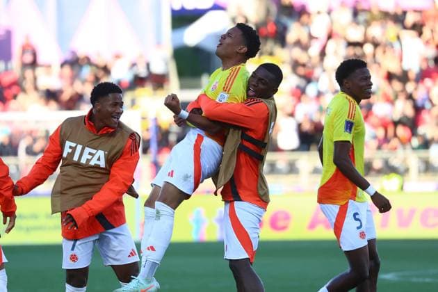 Futbol, Espana vs Colombia. Mundial sub 20, Chile 2025. El equipo de Colombia es fotografiado durante un partido de cuartos de final del mundial sub 20 contra Espana disputado en el estadio Fiscal de Talca, Chile. 11 10 2025 Eduardo Fortes Photosport Football, Spain vs Colombia. U-20 World Cup Championship. Colombian™s team is pictured during a round of 8 match of the U-20 World Cup against Spain at the Fiscal stadium in Talca, Chile. 11 10 2025 Eduardo Fortes Photosport Espana vs Colombia, mundial sub 20 Chile 2025 