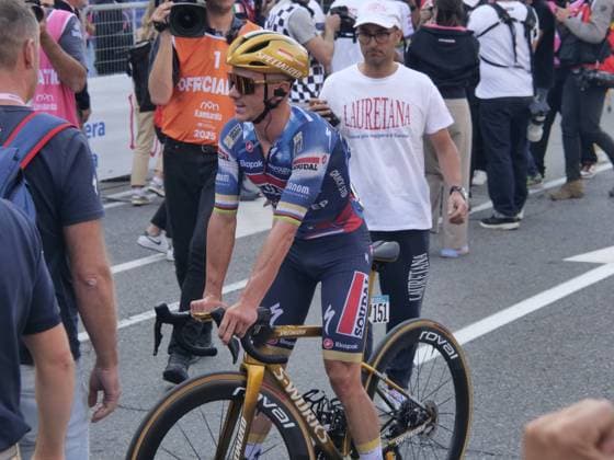 Bergamo, Bergamo Italy, Italy: Remco Evenepoel at the 119th edition of the Giro di Lombardia, the last major cycling classic of 2025. Bergamo Italy  - ZUMAp169 20251011_zea_p169_298 Copyright: x xipa-agency.netx Remco Evenepoel Finished Second At The Giro Di Lombardia Behind Tadey Pogacar  - ZUMA0836 20251011_zea_p169_298 Copyright: xIMAGO xipa-agency.netx