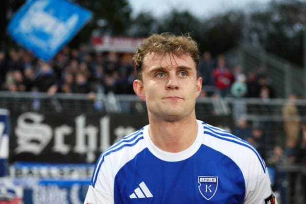 11.10.2025, Fussball, Herren, Regionalliga Nord, 14. Spieltag, VfB Oldenburg - BSV Kickers Emden Torjubel Jubel 0:1 durch Felix Göttlicher (blau 2 BSV Kickers Emden)