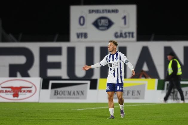 11.10.2025, Fussball, Herren, Regionalliga Nord, 14. Spieltag, VfB Oldenburg - BSV Kickers Emden Rafael Brand (8 VfB Oldenburg)