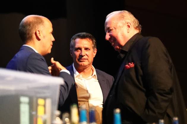 11.10.2025, xmohx, Fussball 3.Liga, 1.FC Saarbruecken - Mitgliederversammlung 2025 v.l. Frank Hälsig Trainer Alois Schwartz (1.FC Saarbruecken) Präsident Hartmut Ostermann (1.FC Saarbruecken) (DFL DFB REGULATIONS PROHIBIT ANY USE OF PHOTOGRAPHS as IMAGE SEQUENCES and or QUASI-VIDEO) Saarbruecken