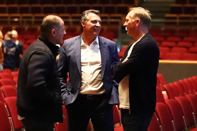 11.10.2025, xmohx, Fussball 3.Liga, 1.FC Saarbruecken - Mitgliederversammlung 2025 v.l. Co-Trainer Dimitrios Moutas Trainer Alois Schwartz (1.FC Saarbruecken) Sportdirektor Jürgen Luginger (1.FC Saarbruecken) (DFL DFB REGULATIONS PROHIBIT ANY USE OF PHOTOGRAPHS as IMAGE SEQUENCES and or QUASI-VIDEO) Saarbruecken