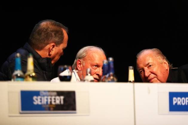 11.10.2025, xmohx, Fussball 3.Liga, 1.FC Saarbruecken - Mitgliederversammlung 2025 v.l. Klaus Meiser 1. Vorstizender Jörg Alt und Präsident Hartmut Ostermann (1.FC Saarbruecken) (DFL DFB REGULATIONS PROHIBIT ANY USE OF PHOTOGRAPHS as IMAGE SEQUENCES and or QUASI-VIDEO) Saarbruecken