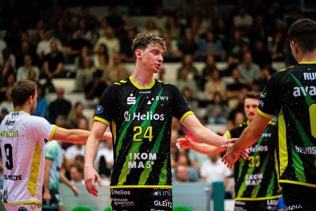 Volleyball I Herren I Saison 2025 2026 I Volleyball Bundesliga Ligacup I FT1844 Freiburg - HELIOS Grizzlys Giesen I 12.10.2025 Austin Wilmot (24, HELIOS Grizzlys Giesen) Einzelbild Copyright: xLobeca Bjorn-OlexKehmx