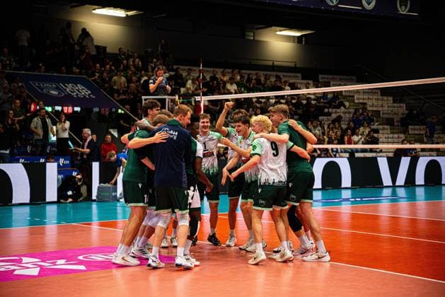 Volleyball I Herren I Saison 2025 2026 I Volleyball Bundesliga Ligacup I FT1844 Freiburg - HELIOS Grizzlys Giesen I 12.10.2025 FT 1844 Freiburg feiert den Sieg Copyright: xLobeca Bjorn-OlexKehmx