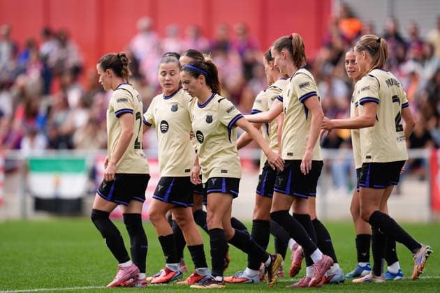 October 12, 2025, Madrid, Madrid, Spain: Alexia Putellas of FC Barcelona, Barca celebrates a goal with teammates during the Spanish Women League, Liga F, football match played between Atletico de Madrid and FC Barcelona at Centro Deportivo Alcala de Henares on October 12, 2025 in Madrid, Spain. Madrid Spain - ZUMAa181 20251012_zaa_a181_131 Copyright: xDennisxAgyemanx