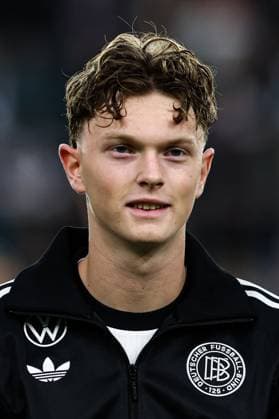 Paul Wanner (Deutschland,10) - EM-Qualifikation U 21 Gruppe F Länderspiel Deutschland vs. Griechenland in der ad hoc Arena im Ernst-Abbe-Sportfeld in Jena - Fußball,Mann,Männer,Deutschland,10.10.2025 *** Paul Wanner Germany,10 European Championship qualification U 21 Group F international match Germany vs. Greece in the ad hoc Arena at the Ernst Abbe Sportfeld in Jena Football,men,men,Germany,10 10 2025