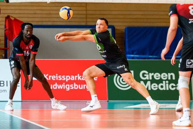 Ludwigsburg: DVV Pokal - 25 26 - MTV Ludwigsburg - ASV Dachau Jeffrey Klok (Ludwigsburg) Ludwigsburg Innenstadtsporthalle Baden-Württemberg Deutschland
