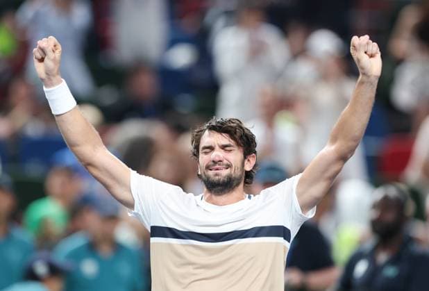 (251012) -- SHANGHAI, Oct. 12, 2025 -- Valentin Vacherot celebrates victory after the men s singles final between Arthur Rinderknech of France and Valentin Vacherot of Monaco at the ATP, Tennis Herren World Tour Shanghai Masters tennis tournament in Shanghai, east China, Oct. 12, 2025. ) (SP)CHINA-SHANGHAI-TENNIS-ATP TOUR-SHANGHAI MASTERS-MEN S SINGLES (CN) DingxTing 