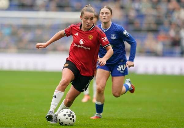 Liverpool, England, 12th October 2025. Ella Toone of Manchester Utd during the Everton Women vs Manchester United, ManU Women Barclays Women s Super League match at Hill Dickinson Stadium, Liverpool. Picture credit should read: Andrew Yates Sportimage EDITORIAL USE ONLY. No use with unauthorised audio, video, data, fixture lists, club league logos or live services. Online in-match use limited to 120 images, no video emulation. No use in betting, games or single club league player publications. SPI_032_AY_EVERTON_W_MAN_UTD_W SPI-4212-0050