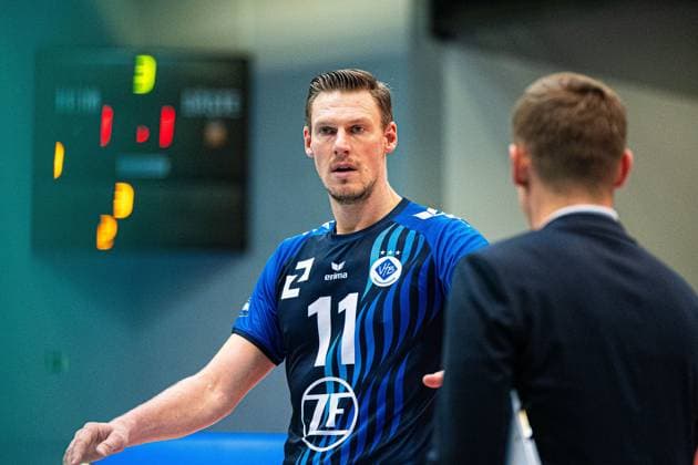 Volleyball I Herren I Saison 2025 2026 I Volleyball Bundesliga Ligacup I VfB Friedrichshafen - WWK Volleys Herrsching I 12.10.2025 Marcus Böhme (11, VfB Friedrichshafen) Einzelbild Copyright: xLobeca Bjorn-OlexKehmx