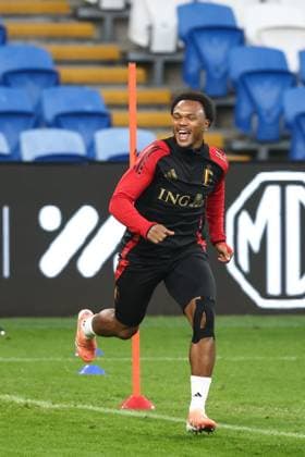 Belgium s Lois Openda pictured during a training session of Belgian national soccer team Red Devils in Cardiff, Wales on Sunday 12 October 2025. The team is preparing for tomorrow s match against Wales, qualifier 6 8 for the 2026 World Cup. BRUNOxFAHY  x136622458x