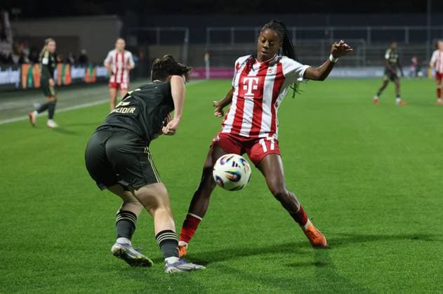v.l. Thome Schneider (1. FC Union Berlin 02), Lydia Andrade (1.FC Koeln 17) GER, 1. FC Koeln Frauen vs. 1. FC Union Berlin Frauen, Fussball, Frauen-Bundesliga, 6. Spieltag, Spielzeit 2025 2026, 12.10.2025 (DFL DFB REGULATIONS PROHIBIT ANY USE OF PHOTOGRAPHS as IMAGE SEQUENCES and or QUASI-VIDEO). GER, 1. FC Koeln Frauen vs. 1. FC Union Berlin Frauen, Fussball, Frauen-Bundesliga, 6. Spieltag, Spielzeit 2025 2026, 12.10.2025 Koeln Copyright: xEibner-Pressefotox xThomasxStoeckerx EP_TSR