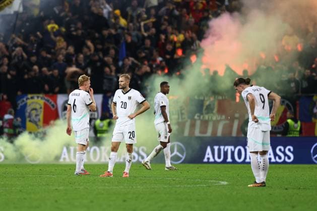 SOCCER - FIFA WC quali, ROU vs AUT BUCHAREST,ROMANIA,12.OCT.25 - SOCCER - FIFA World Cup, WM, Weltmeisterschaft, Fussball 2026, European Qualifiers, group stage, OEFB international match, Länderspiel, Nationalmannschaft Romania vs Austria. Image shows the disappointment of AUT. GEPAxpictures xArminxRauthner