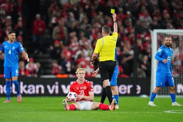 October 12 2025: Mika Biereth of Denmark on the ground during a World Cup Qualification game, Denmark v Greece, at Parken, Copenhagen, Denmark. Kim Price CSM Copenhagen Denmark - ZUMAc04_ 20251012_zma_c04_128 Copyright: xUlrikxPedersenx