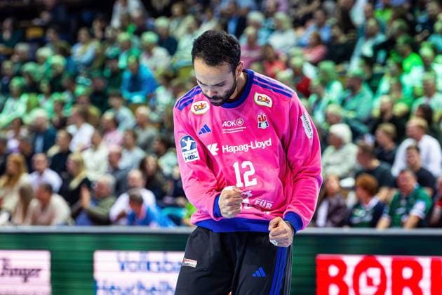 12.10.2025, xovx, Handball Daikin Handball Bundesliga, HSG Wetzlar - HSV Hamburg Jubel bei Mohamed Essam Moustafa El-Tayar (HSV Hamburg) Wetzlar Buderus-Arena Hessen Deutschland (DE)