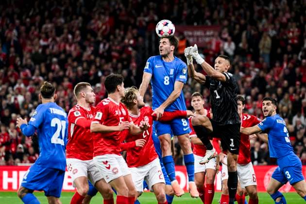 Landskamp - Danmark mod Graekenland - 12.10.2025 8 (GRE) - Fotis Ioannidis, 1 (GRE) - Odysseas Vlachodimos (keeper). UEFA VM Kvalifikation - Landskamp - Danmark mod Graekenland - 12.10.2025. Kobenhavn, Danmark. 12 October, 2025. UK: UEFA European Qualifier (World Cup): Denmark vs Greece, Parken, Copenhagen, Denmark Kobenhavn Parken Danmark *** Denmark vs Greece 12 10 2025 8 GRE Fotis Ioannidis, 1 GRE Odysseas Vlachodimos goalkeeper UEFA World Cup Qualifier Denmark vs Greece 12 10 2025 Kobenhavn, Denmark 12 October, 2025 UK UEFA European Qualifier World Cup Denmark vs Greece, Parken, Copenhagen, Denmark Kobenhavn Parken Danmark Copyright: xMichaelxBarrettxBoesenx