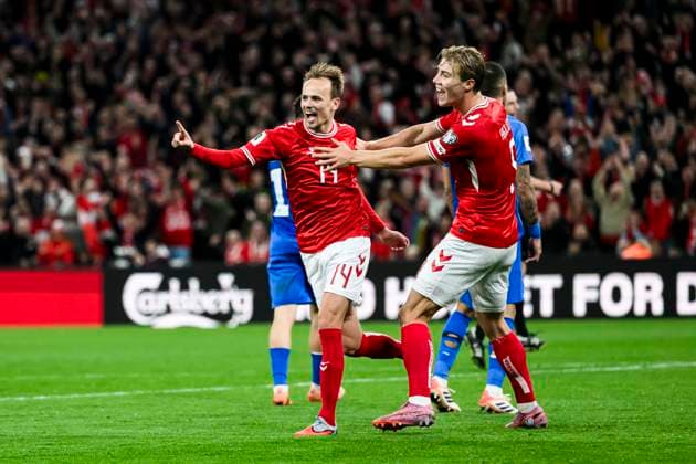 Denmark vs Greece 12 10 2025 14 DEN Mikkel Damsgaard scores and cheers 9 DEN Rasmus Hojlund Rasmus Hojlund UEFA World Cup Qualifier Denmark vs Greece 12 10 2025 Kobenhavn, Denmark 12 October, 2025 UK UEFA European Qualifier World Cup Denmark vs Greece, Parken, Copenhagen, Denmark Kobenhavn Parken Denmark Copyright: xMichaelxBarrettxBoesenx
