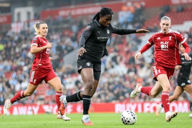 Khadija Bunny Shaw (9 Manchester City) takes a shot during the Barclays Womens Super League fixture between Liverpool and Manchester City at Anfield in Liverpool, England Copyright: xNataliexMincher SPPx Sportspressphoto_SPR41955