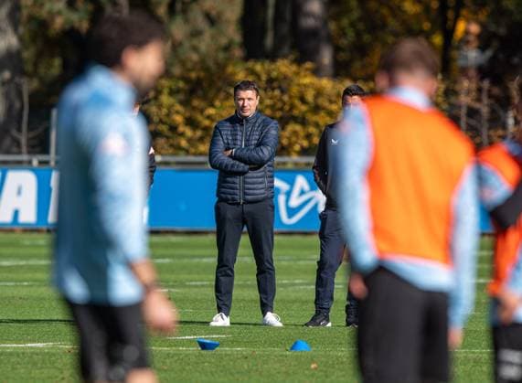Fussball, Herren, Saison 2025 26, 2. Bundesliga, Hertha BSC, Training, Sportdirektor Benjamin Weber (Hertha BSC), 13.10. 2025,