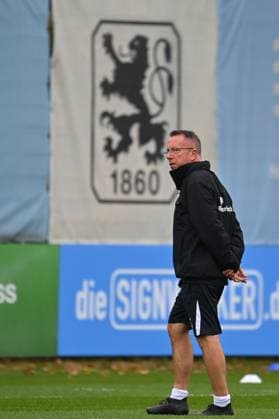 Trainer Markus KAUCZINSKI (1860), Training TSV 1860 Muenchen am 13.10.2025 Fussball 3.Liga,Saison 2025 2026