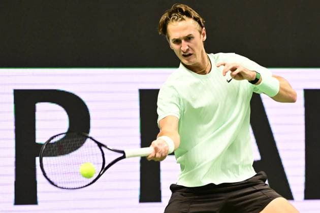 STOCKHOLM, SVERIGE 20251013 Alexei Popyrin, Australien, mot Sebastian Korda, USA, under tennisturneringen BNP Paribas Nordic Open i Kungliga tennishallen. STOCKHOLM SVERIGE x10030x