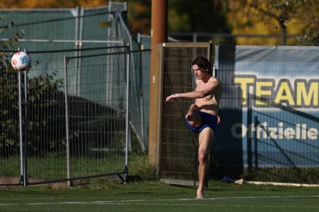 Jean Hugonet (1. FC Magdeburg,24) - 2. Fußball Bundesliga Saison 2025-2026 Training 1. FC Magdeburg an der Avnet Arena in Magdeburg - Fußball,Mann,Männer,Deutschland,13.10.2025