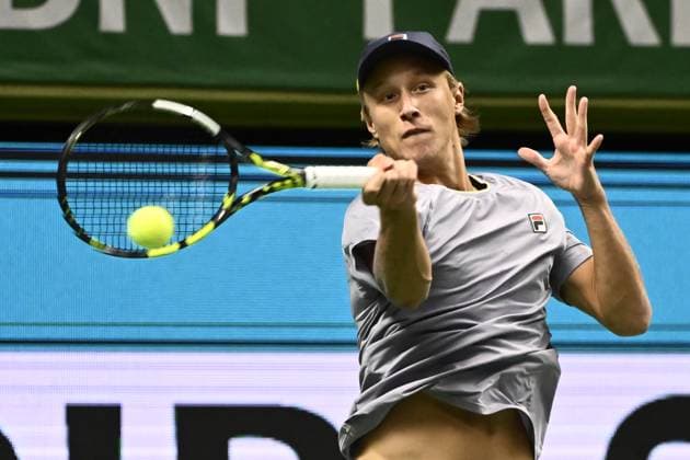 STOCKHOLM, SWEDEN 20251013 Leo Borg, Sweden, in his match against Sebastian Ofner, Austria, during the BNP Paribas Nordic Open tennis tournament at the Royal Swedish Tennis Hall. STOCKHOLM SWEDEN x10030x