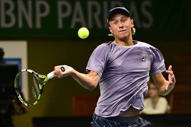 STOCKHOLM, SVERIGE 20251013 Leo Borg, Sverige, i sin match mot Sebastian Ofner, Österrike, under tennisturneringen BNP Paribas Nordic Open i Kungliga tennishallen. STOCKHOLM SVERIGE x10030x
