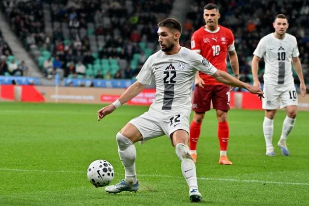 Ljubljana, Slovenia, October 13th 2025, Adam Gnezda Cerin of Slovenia (C) in action during the UEFA European Qualifiers for 2026 World Cup, Group B match between Slovenia and Switzerland at Stadium Stozice, Ljubljana, Slovenia. (Photo by Igor Kupljenik Sports Press Photo) Copyright: xIgorxKupljenikx xSPPx Sportspressphoto_SPR42172