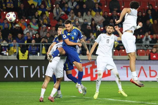 World Cup European Qualifiers Match Ukraine - Azerbaijan Oleksii Hutsulyak scores his goal during the football World Cup European Qualifiers match Ukraine - Azerbaijan at Cracovia Stadium in Krakow, Poland on October 13, 2025. Krakow Poland  Copyright: xJakubxPorzyckix originalFilename:porzycki-worldcup251013_nphdW.jpg