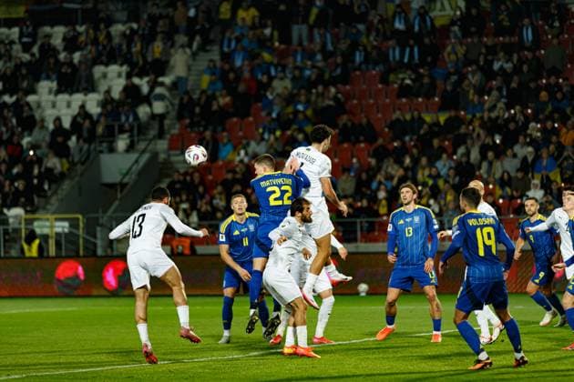 Players of both teams seen during World Cup 2026 European qualification game between national teams of Ukraine and Azerbaijan (Ernest Kolodziej Ball Raw Images) Cracow Cracovia Stadium Poland Copyright: xErnestxKolodziejx ernestkolodziej_ukraine_azarbaijan_pt2_2526-139