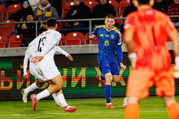 Oleg Ocheretko seen during World Cup 2026 European qualification game between national teams of Ukraine and Azerbaijan (Ernest Kolodziej Ball Raw Images) Cracow Cracovia Stadium Poland Copyright: xErnestxKolodziejx ernestkolodziej_ukraine_azarbaijan_pt2_2526-140