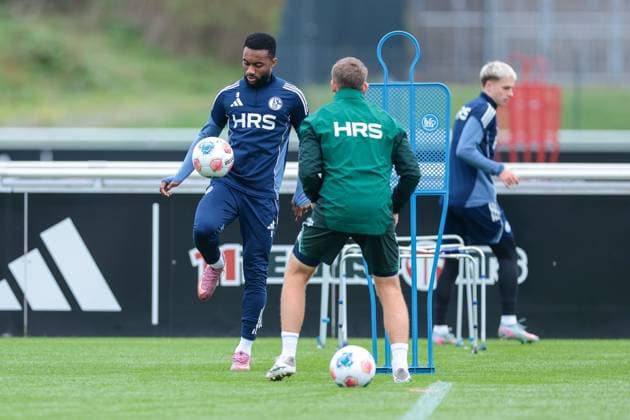 14.10.2025, Fussball, Saison 2025 2026, Training FC Schalke 04, Moussa Sylla (FC Schalke 04), Gelsenkirchen Trainingsgelände FC Schalke 04 NRW Deutschland xRHR-FOTO YYx Copyright: RHR-FOTOx RHR-FOTO YY