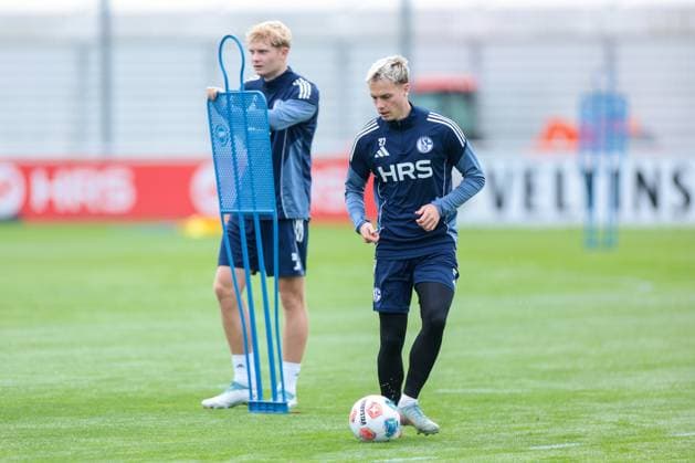 14.10.2025, Fussball, Saison 2025 2026, Training FC Schalke 04, Finn Porath (FC Schalke 04), Gelsenkirchen Trainingsgelände FC Schalke 04 NRW Deutschland xRHR-FOTO YYx Copyright: RHR-FOTOx RHR-FOTO YY