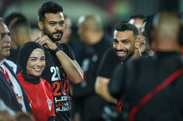 Egypt Vs Sierra Leone - World Cup Qualifier - CAF Group A Mohamed Salah of Egypt and his wife attend the ceremony for Egypt s qualification for the World Cup after the FIFA World Cup, WM, Weltmeisterschaft, Fussball African qualifiers Match Group A between Egypt and Guinea-Bissau at Cairo International Stadium in Cairo, Egypt, on October 12, 2025. Cairo Egypt  Copyright: xAymanxArefx originalFilename:aref-notitle251012_npfGz.jpg