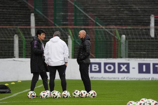 Trainer Antonio di Salvo (Deutschland U21, U 21 sieht sich mit seinem Trainerstab das historische Stadion The Oval an, Heimspielstätte von Glentoran - Belfast 14.10.2025: Nordirland vs. Deutschland U21, EM Qualifikation, The Oval