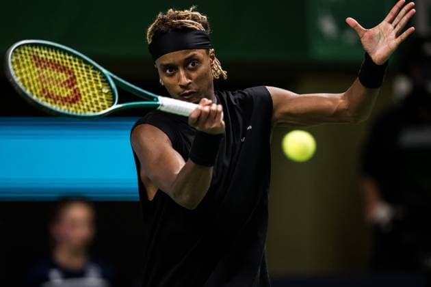 251014 Mikael Ymer of Sweden competes in a men s singles tennis match during day 2 of the ATP, Tennis Herren 250 Nordic Open on October 14, 2025 in Stockholm. Photo: Emma Wallskog BILDBYRAN COP 320 EW0578 tennis nordic open nordic open 2024 bbeng sverige sweden Copyright: EMMAxWALLSKOG BB251014EW031
